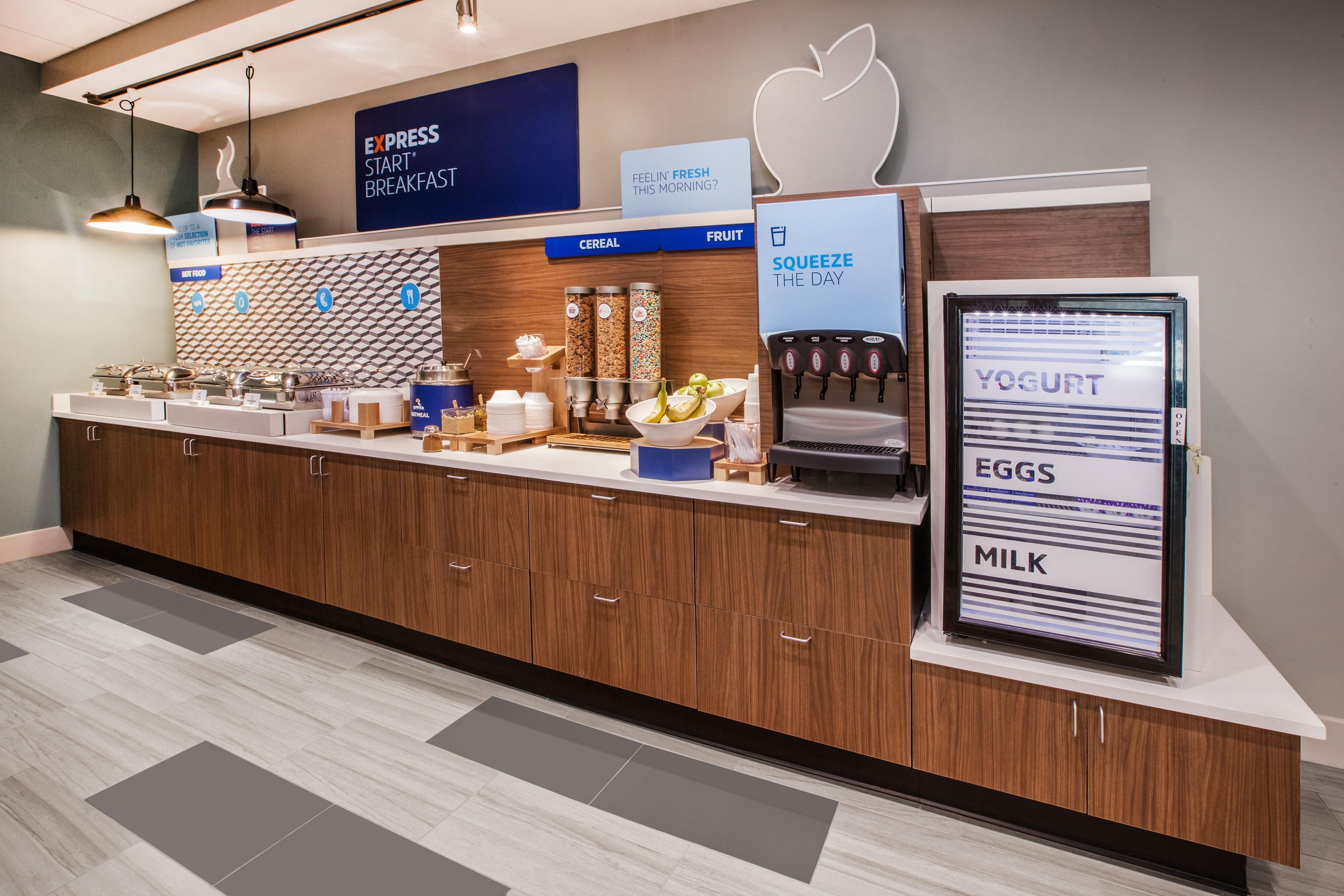 Holiday Inn Express & Suites Morristown By Ihg Екстериор снимка