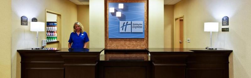 Holiday Inn Express & Suites Morristown By Ihg Екстериор снимка