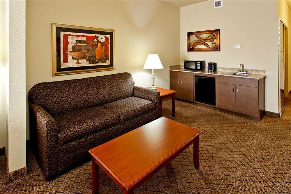 Holiday Inn Express & Suites Morristown By Ihg Екстериор снимка