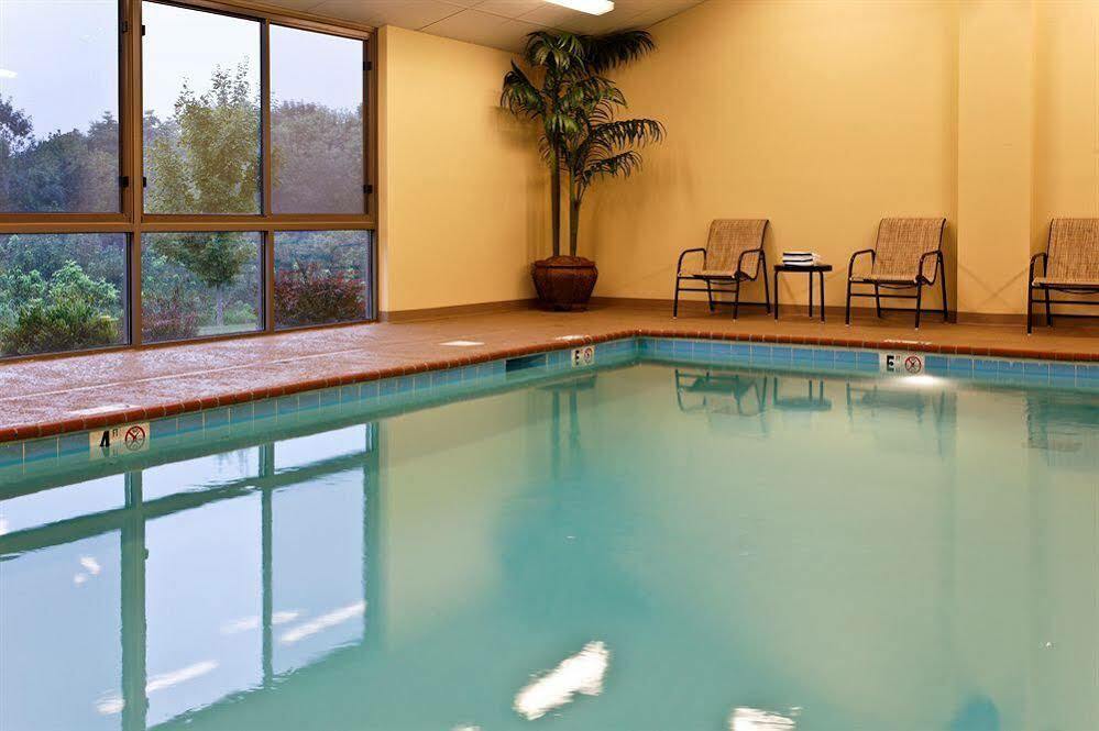 Holiday Inn Express & Suites Morristown By Ihg Екстериор снимка